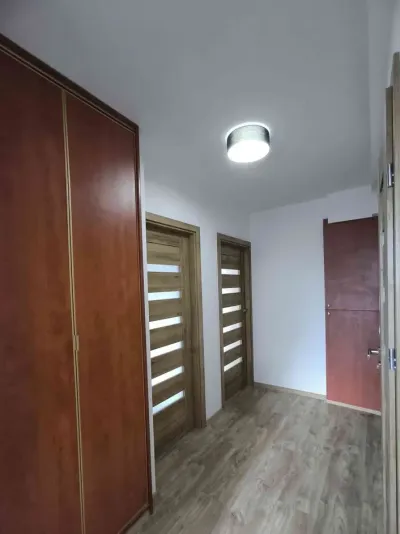 2-pokojowe mieszkanie do wynajęcia w centrum Gdyni, ul. Śląska - miniatura 6