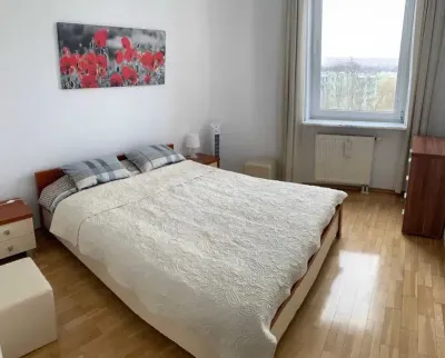 Dwupokojowe mieszkanie 53 m² na Saskiej Kępie, ul. Saska 1 - miniatura 4