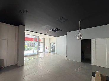 Lokal gastronomiczny 43,6 m² z witrynami i ogródkiem | Saska Kępa - miniatura 7