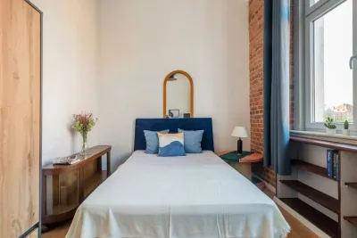 Pokój dwuosobowy 10 m² przy ul. Gdyńskich Kosynierów w Gdańsku - miniatura 1