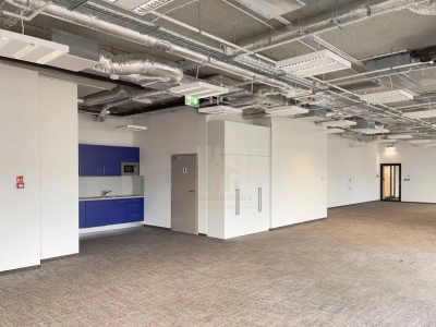 Biuro 298 m² w Gdańsku-Wrzeszczu przy al. Grunwaldzkiej - miniatura 4