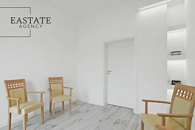 Lokal usługowy pod gabinet z witryną i parkingiem, Strzebielino - miniatura 3