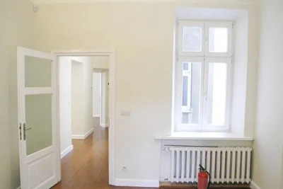 Przestrzeń biurowa 95 m², 5 gabinetów, Śródmieście, Warszawa - miniatura 3