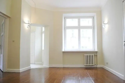 Przestrzeń biurowa 95 m², 5 gabinetów, Śródmieście, Warszawa - miniatura 2