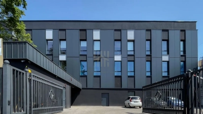 Lokal biurowo-magazynowy na parterze, Gdańsk Letnica, ul. Narwicka, 257 m² - miniatura 1
