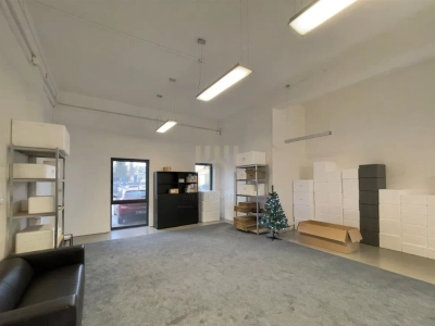 Lokal biurowo-magazynowy na parterze, Gdańsk Letnica, ul. Narwicka, 257 m² - miniatura 8