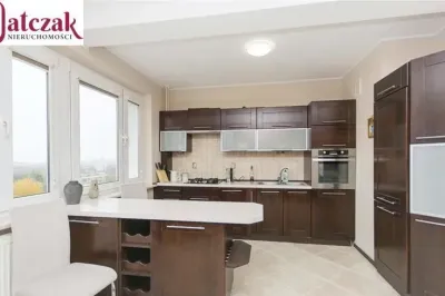 4-pokojowy apartament 75 m² z balkonem – Morena, ul. Amundsena - miniatura 2