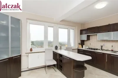 4-pokojowy apartament 75 m² z balkonem – Morena, ul. Amundsena - miniatura 1