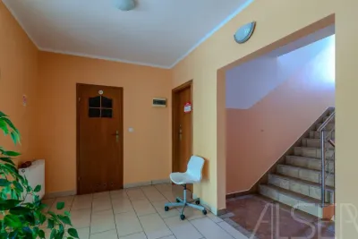 Lokal użytkowy 20 m² w centrum Wyszkowa – możliwość adaptacji - miniatura 4