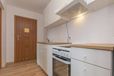 8-osobowy dwupokojowy apartament nr C4 przy ul. Sosnowej w Przejazdowie - miniatura 5