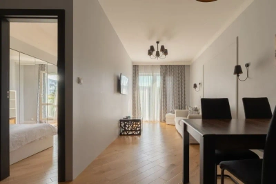 Studio z balkonem na wynajem – Gdańsk Zaspa, ul. Dywizjonu 303 - miniatura 2