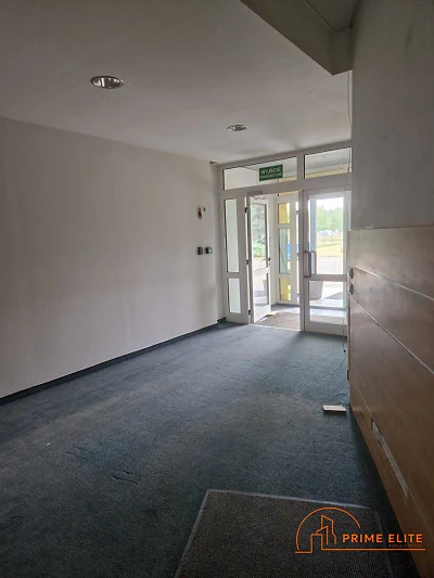 Budynek komercyjny 715 m² do wynajęcia w Kiełpinie przy S7 - miniatura 9