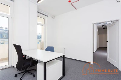 Umeblowane biuro 160 m² na Woli przy ul. Żelaznej - miniatura 3
