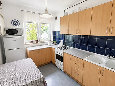 Dwupokojowe mieszkanie 40 m² na wynajem, Stare Bielany, ul. Kasprowicza - miniatura 2