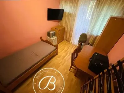 Pokój dwuosobowy 17 m² – Grzybowska 39, centrum Warszawy - miniatura 7
