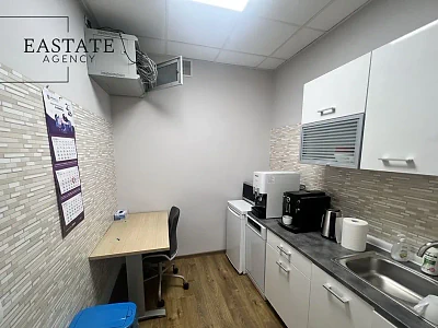 Lokal biurowy 75 m² z parkingiem i klimatyzacją – Powiśle - miniatura 8