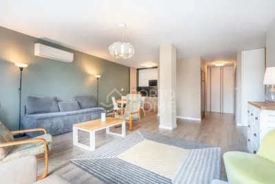 4-pokojowy apartament 90 m² przy placu Kaszubskim w centrum Gdyni - miniatura 5