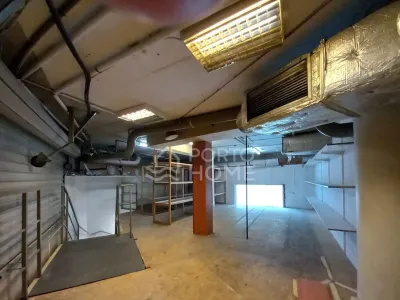 Lokal handlowo-usługowy w Centrum Handlowym Batory, Gdynia – 50 m² - miniatura 9
