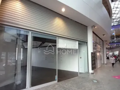 Lokal handlowo-usługowy w Centrum Handlowym Batory, Gdynia – 50 m² - miniatura 3