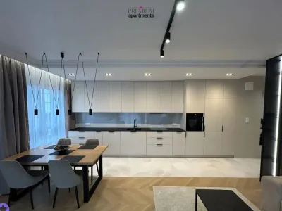 4-pokojowy apartament 97 m² z tarasem 70 m² i 2 miejscami w hali, Gdańsk - miniatura 2