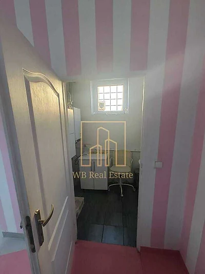 Wykończony lokal biurowy 87 m² z witrynami - Warszawa Praga-Południe Gocławek - miniatura 8