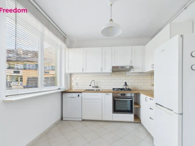 Dwupoziomowe mieszkanie 82 m² na Ursynowie przy metrze, balkon, parking - miniatura 4