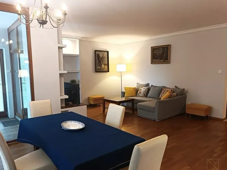 Trzypokojowy apartament 110 m² z garażem i komórką – Mokotów - zdjęcie 1