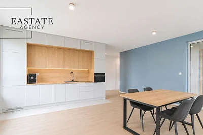 Czteropokojowy apartament 92 m2 w Modern Tower, Gdynia - miniatura 3