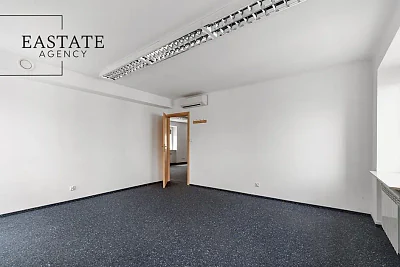 Biuro 100 m² do wynajęcia – Śródmieście Południowe, przy Placu Trzech Krzyży - miniatura 8